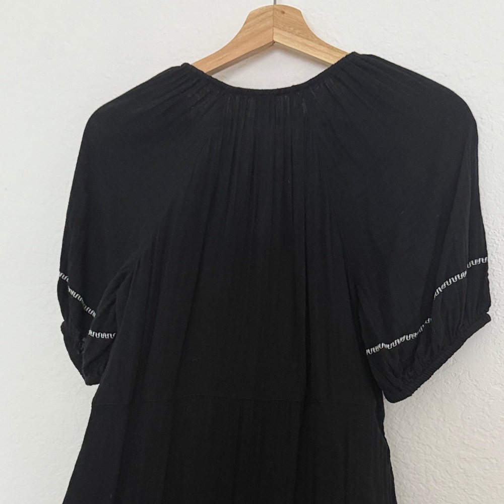 Old Navy Black Maxi Dress with White Trim - Picture 7 of 8